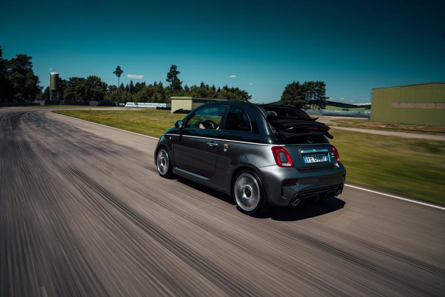  Abarth 595C Turismo (312) 2016 года  (WW) (фото 20 из 31)